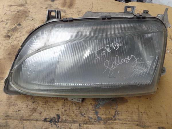 PHARE GAUCHE FORD - Vue 1